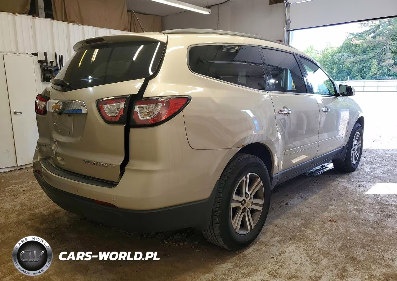 2015 Chevrolet Traverse Lt VIN:1GNKVHKD5FJ156361 - 3