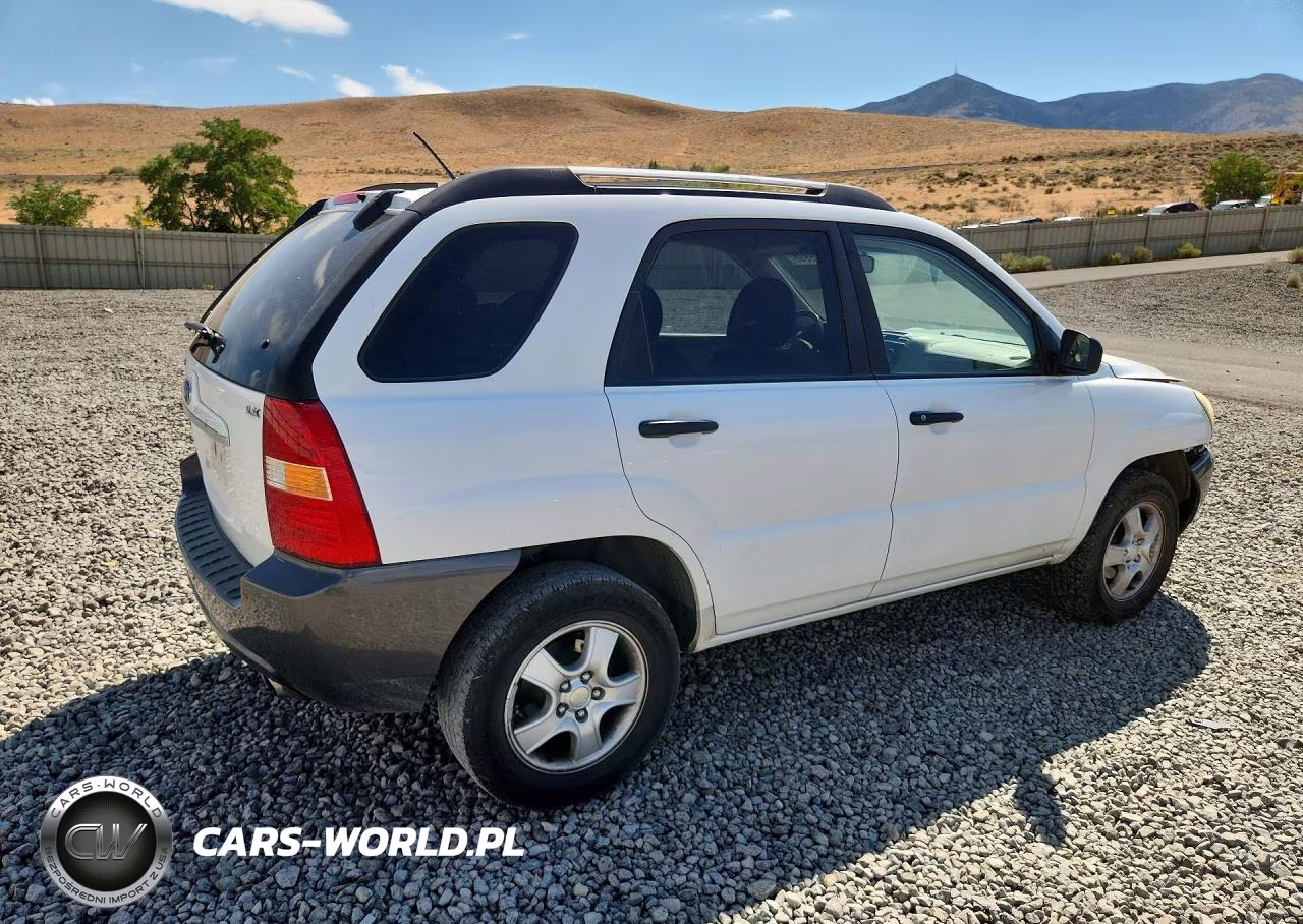 2007 Kia Sportage Lx VIN:KNDJF724X77422256 - 3