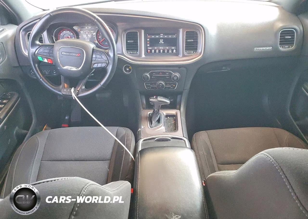 2019 Dodge Charger Sxt VIN:2C3CDXBG2KH713408 - 8
