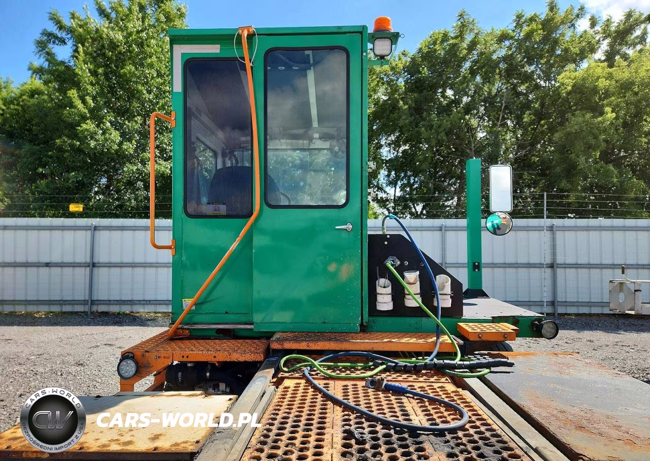 2017 Orange Ev Terminal Tractor VIN:1Z9TA8EAXHR530005 - 10
