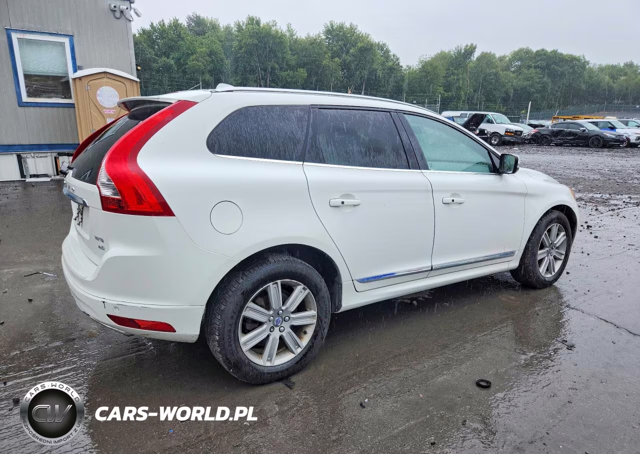 2016 Volvo Xc60 T6 Premier VIN:YV4902RK0G2788605 - 3