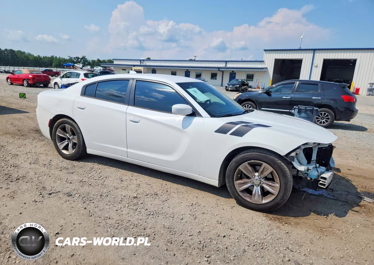 2016 Dodge Charger Sxt VIN:2C3CDXHG3GH185876 - 4