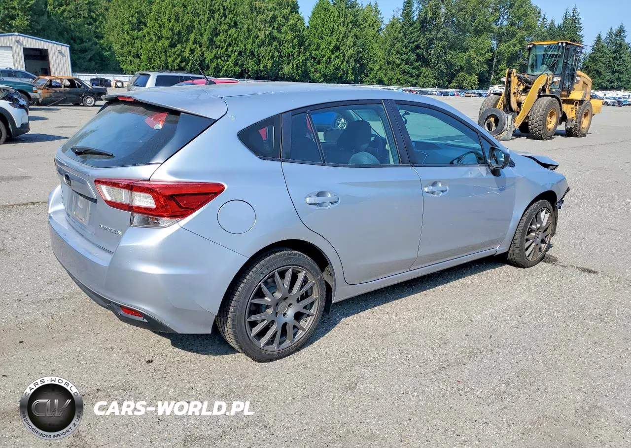 2018 Subaru Impreza VIN:4S3GTAA64J1713414 - 3