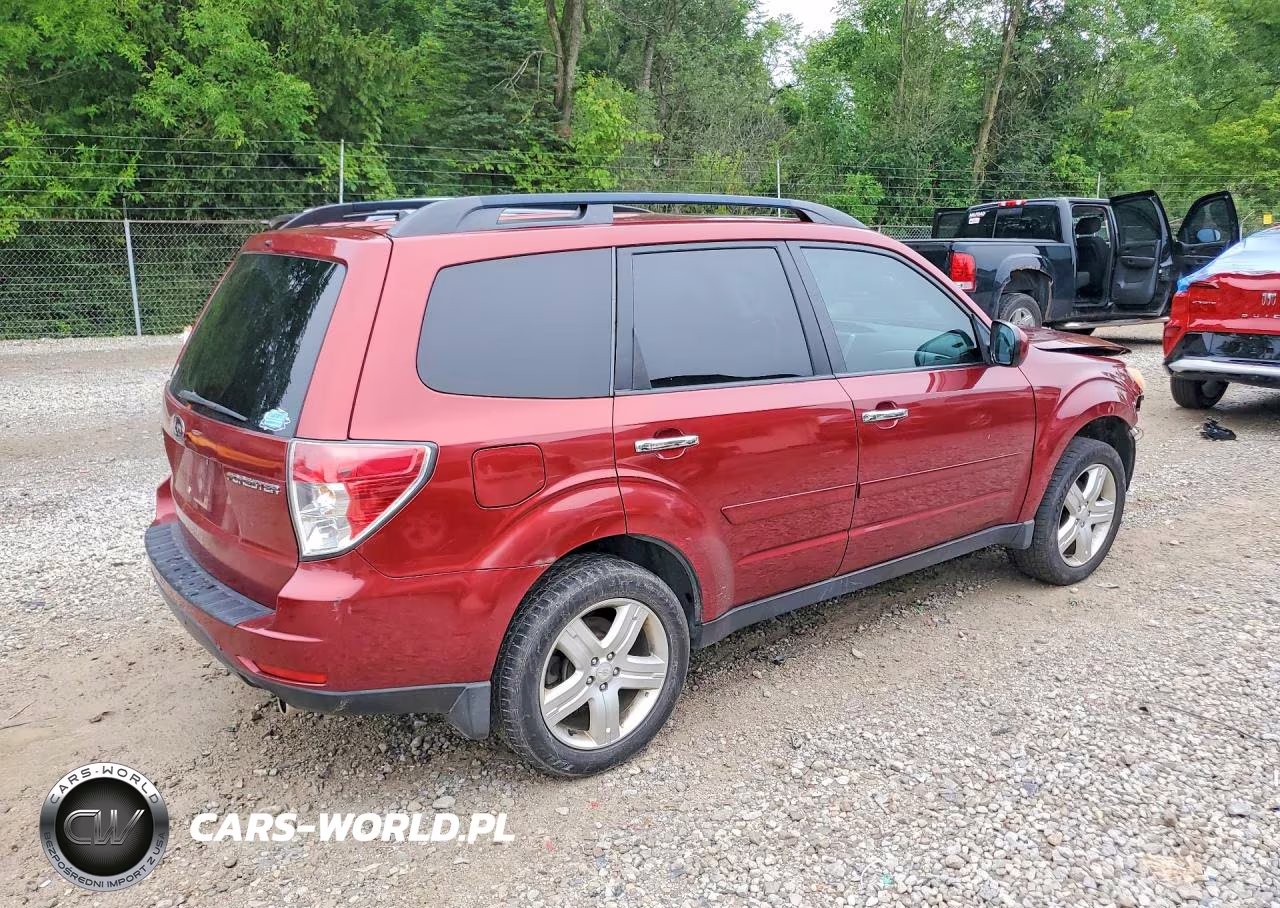 2010 Subaru Forester 2.5X Premium VIN:JF2SH6CC2AH784826 - 3