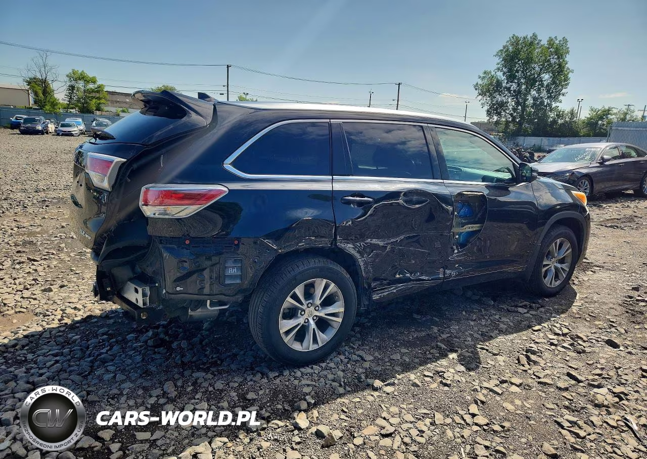2014 Toyota Highlander Xle VIN:5TDJKRFH9ES029856 - 3
