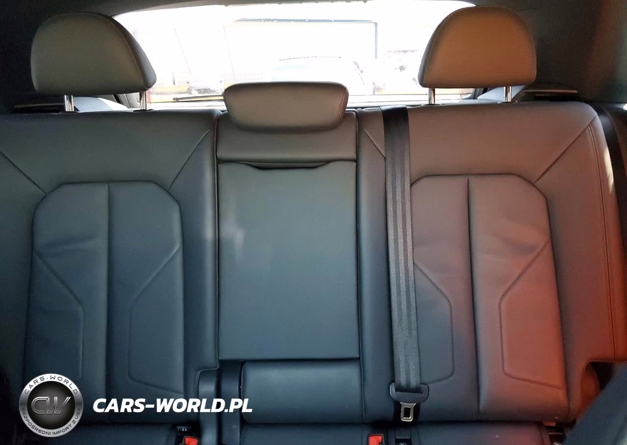 2022 Audi Q3 Premium Plus S Line 45 VIN:WA1EECF31N1124820 - 10