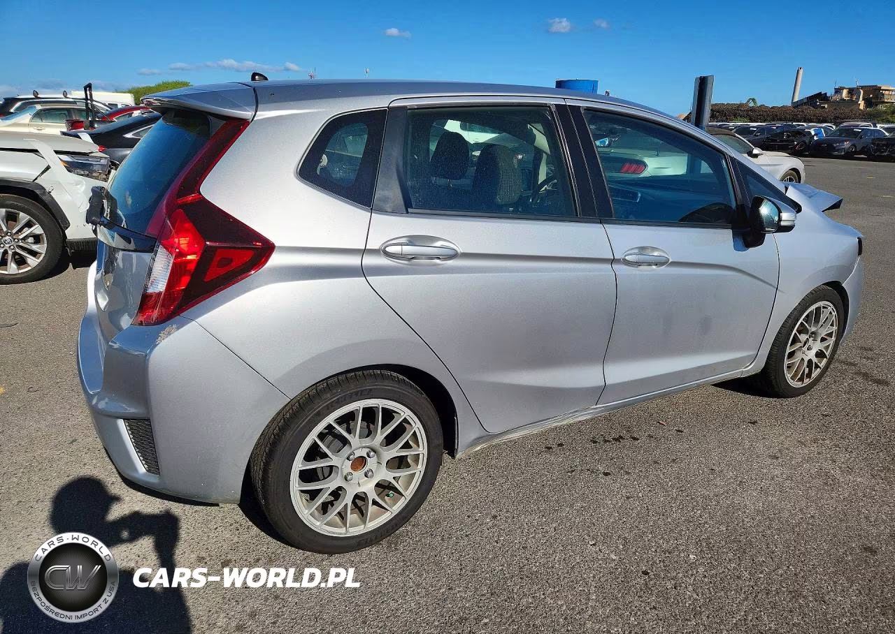 2016 Honda Fit Lx VIN:JHMGK5H50GS014712 - 3