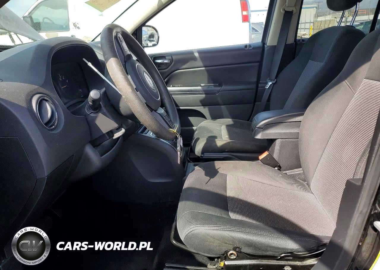 2013 Jeep Compass Sport VIN:1C4NJCBB5DD229937 - 7