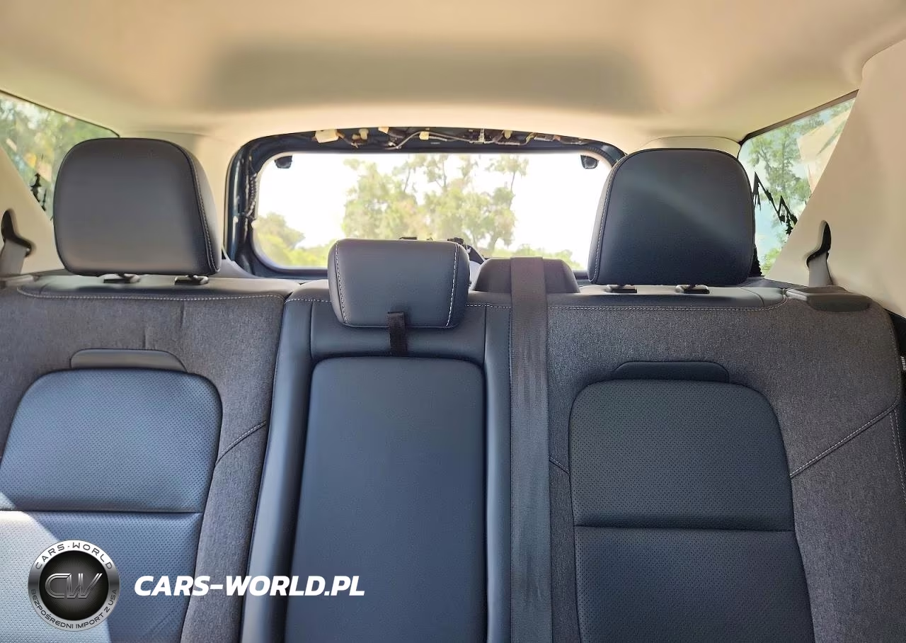 2021 Ford Bronco Sport Outer Banks VIN:3FMCR9C69MRA99815 - 10