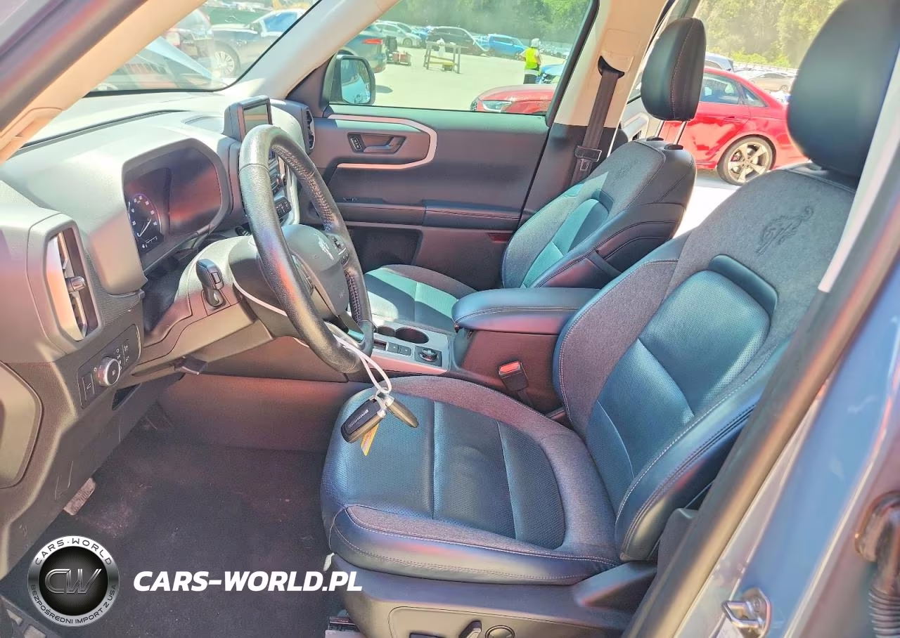 2021 Ford Bronco Sport Outer Banks VIN:3FMCR9C69MRA99815 - 7