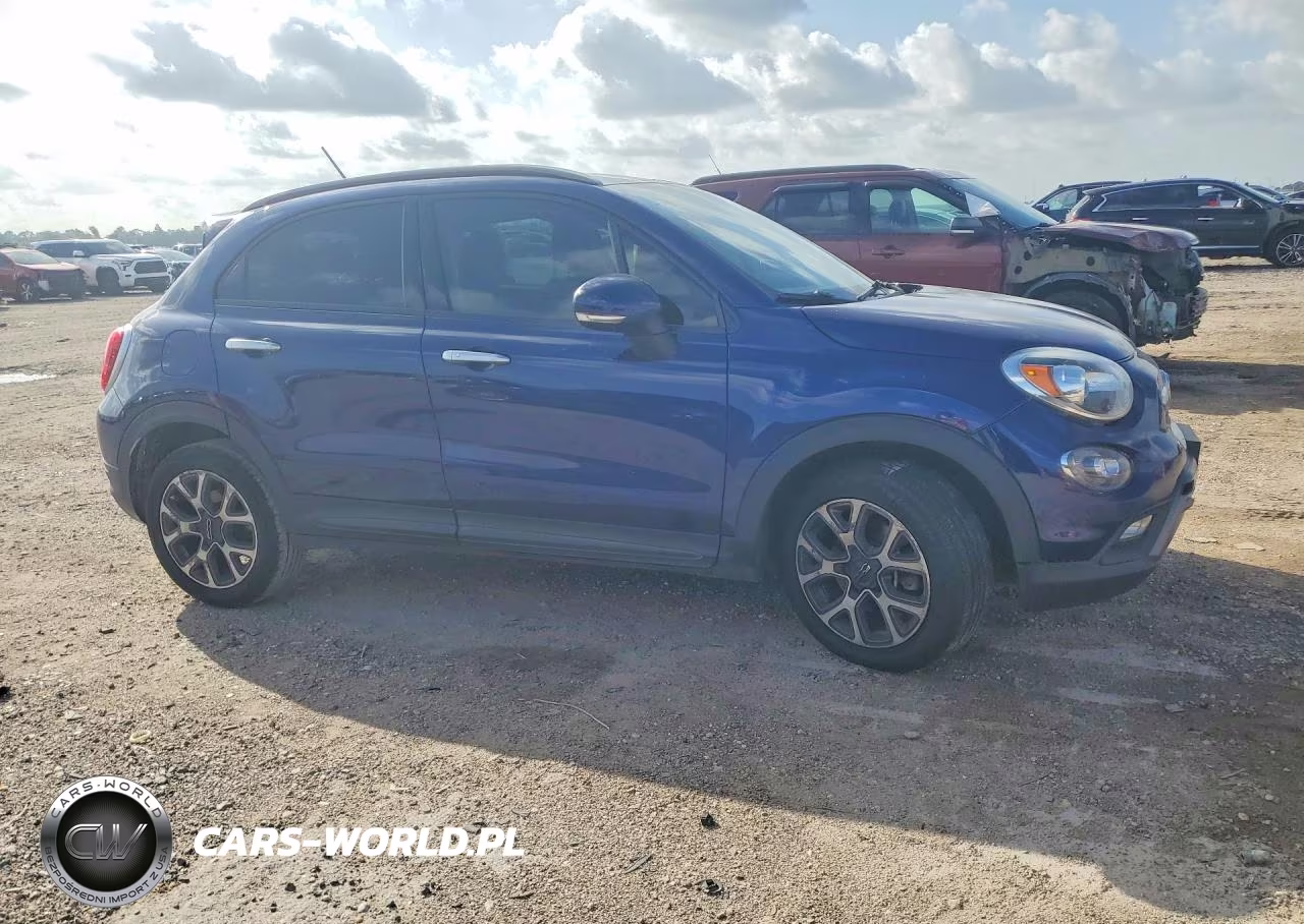 2017 Fiat 500X Trekking VIN:ZFBCFXCBXHP531276 - 4