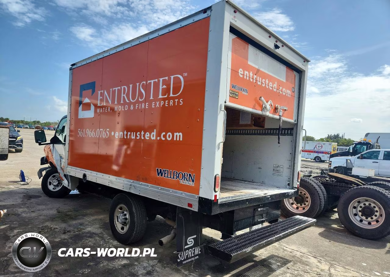 2021 Chevrolet Express Box Truck VIN:1GB0GRFP2M1251272 - 2