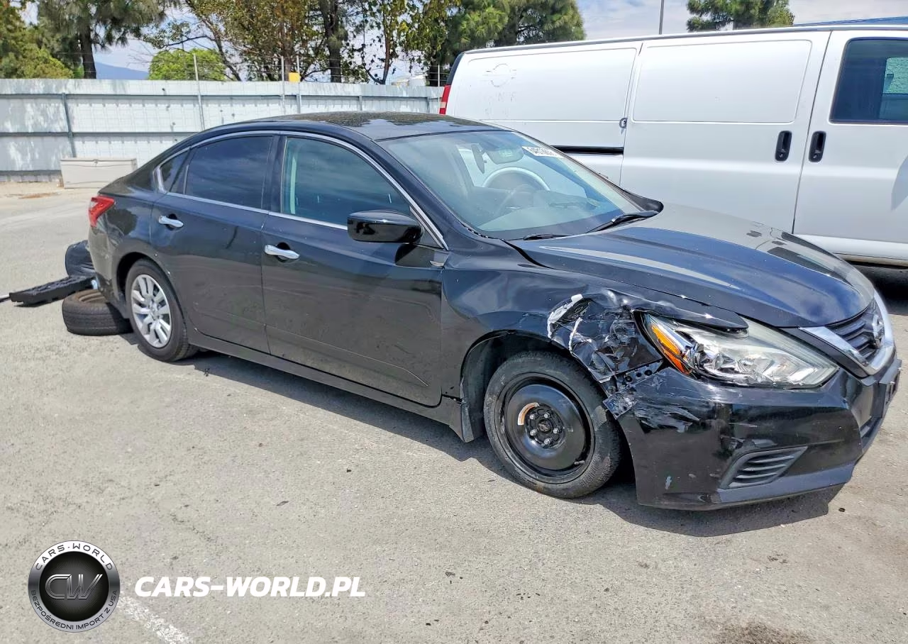 2017 Nissan Altima 2.5 S VIN:1N4AL3AP1HN341324 - 4