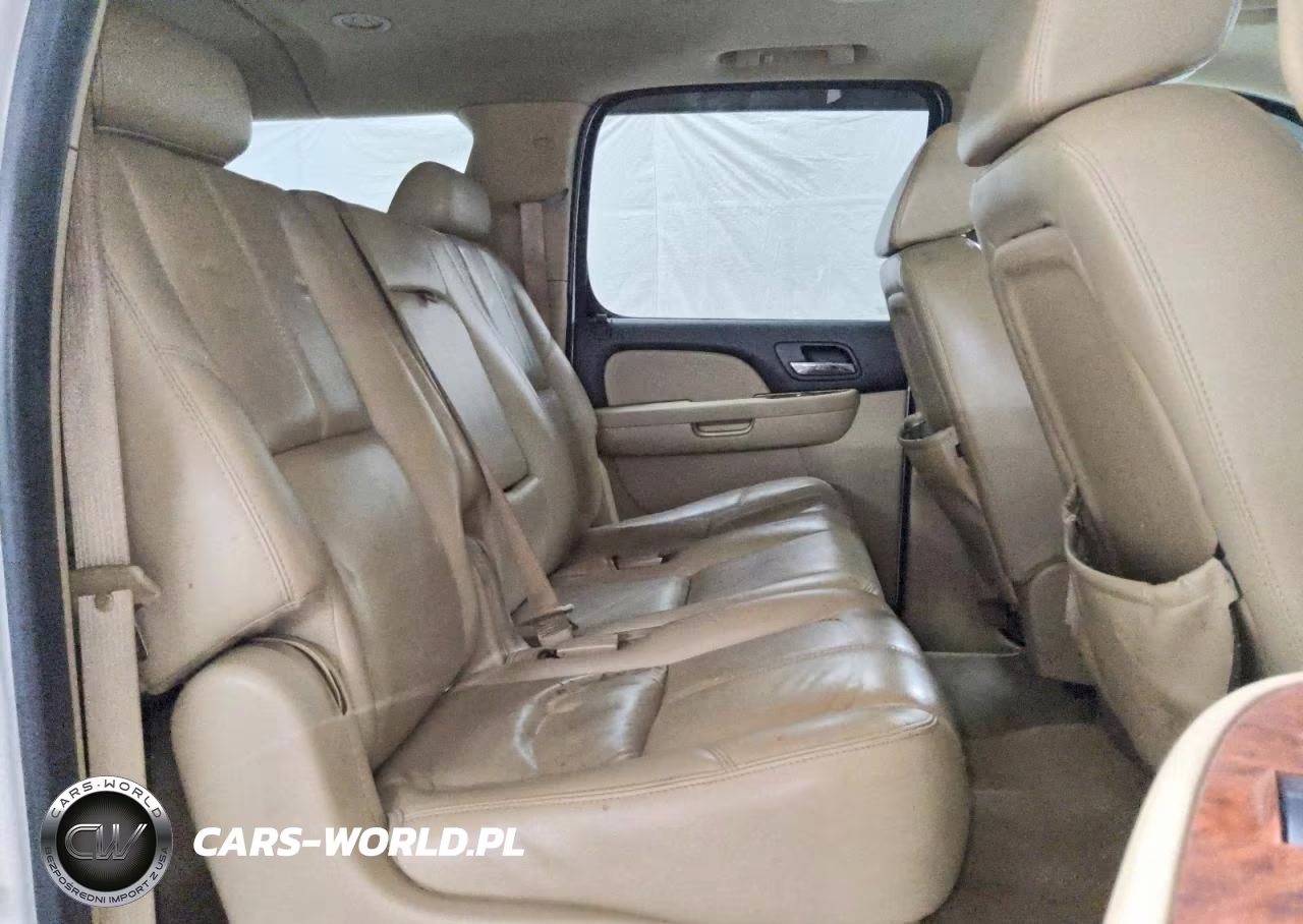 2007 Chevrolet Suburban K1500 VIN:1GNFK16347J278648 - 11