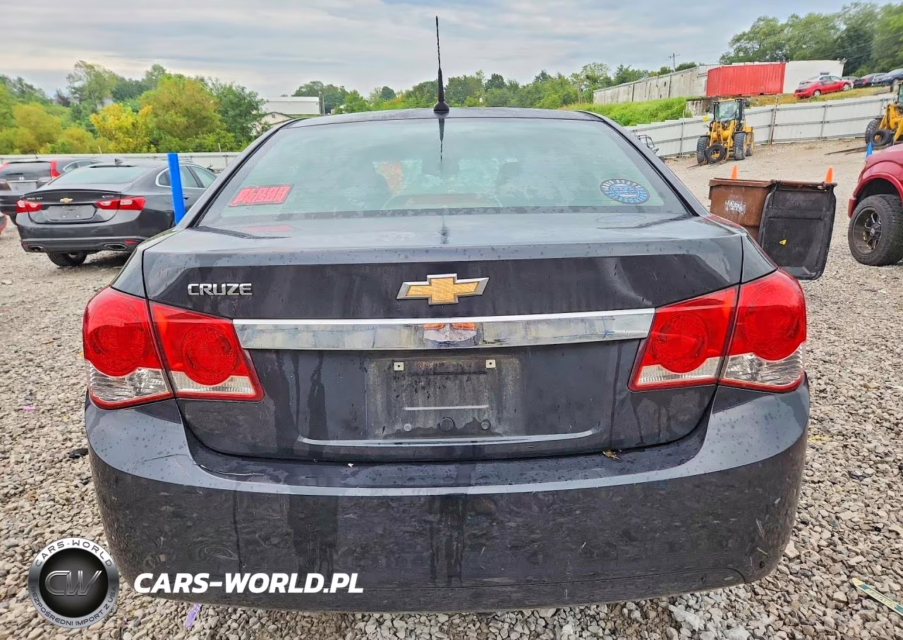 2014 Chevrolet Cruze Ls VIN:1G1PA5SH0E7123011 - 6