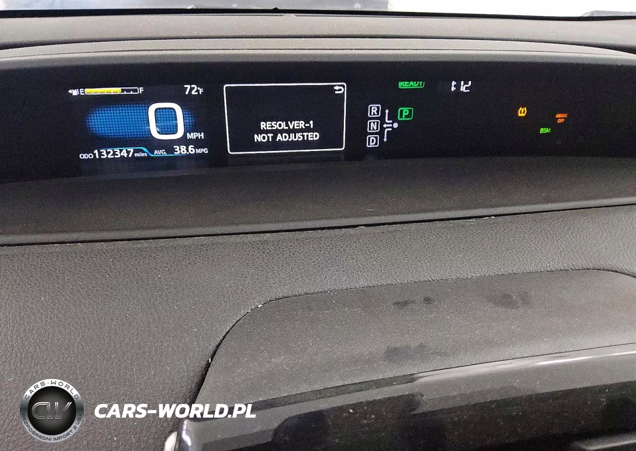 2018 Toyota Prius Two VIN:JTDKBRFU8J3583130 - 9