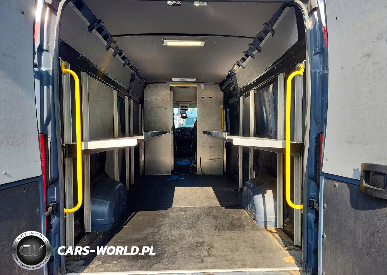 2020 Ram Promaster 3500 Delivery Van VIN:3C6URVJG5LE132190 - 10