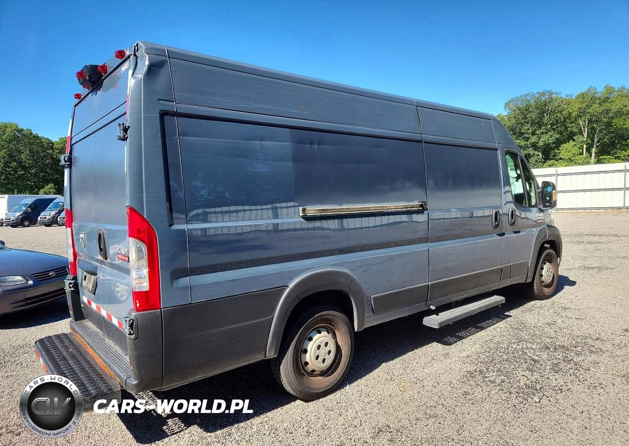 2020 Ram Promaster 3500 Delivery Van VIN:3C6URVJG5LE132190 - 3