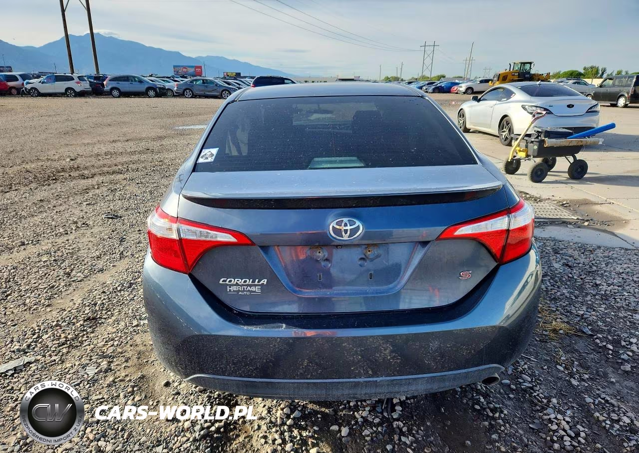 2015 Toyota Corolla S Plus VIN:5YFBURHE6FP298358 - 6