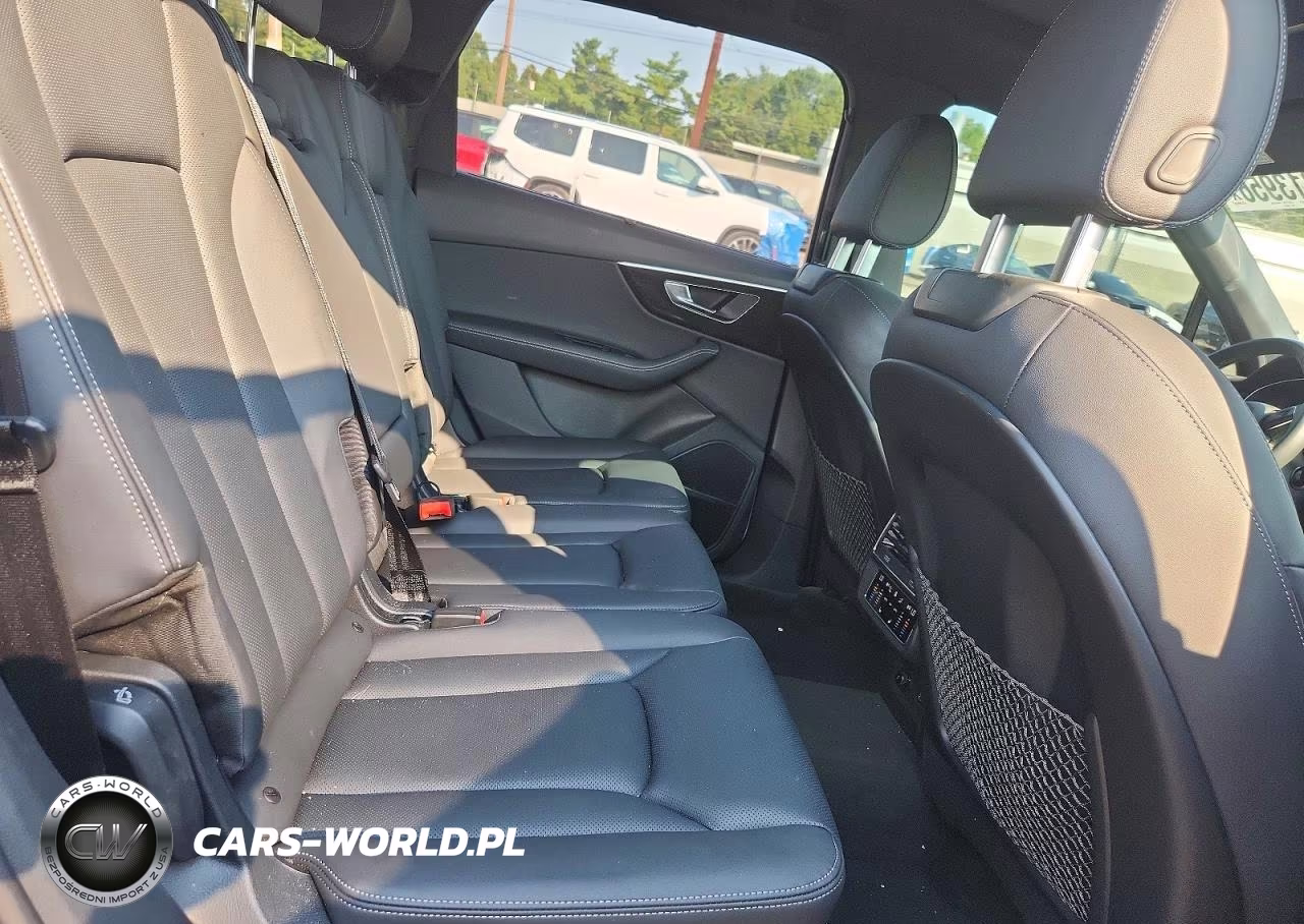 2025 Audi Q7 Premium Plus VIN:WA1LVBF79SD022597 - 11