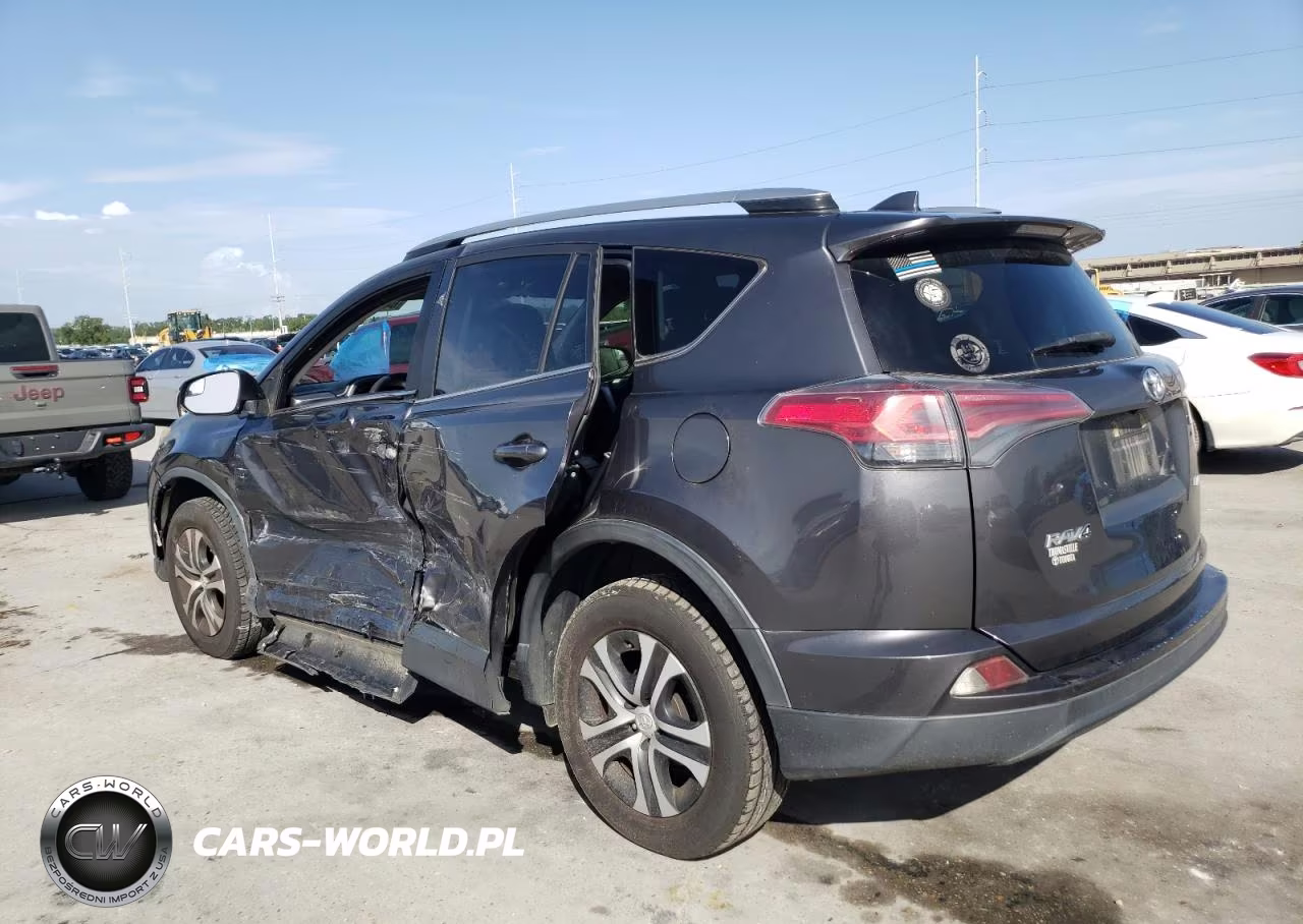 2018 Toyota Rav4 Le VIN:JTMZFREV9JJ157438 - 2