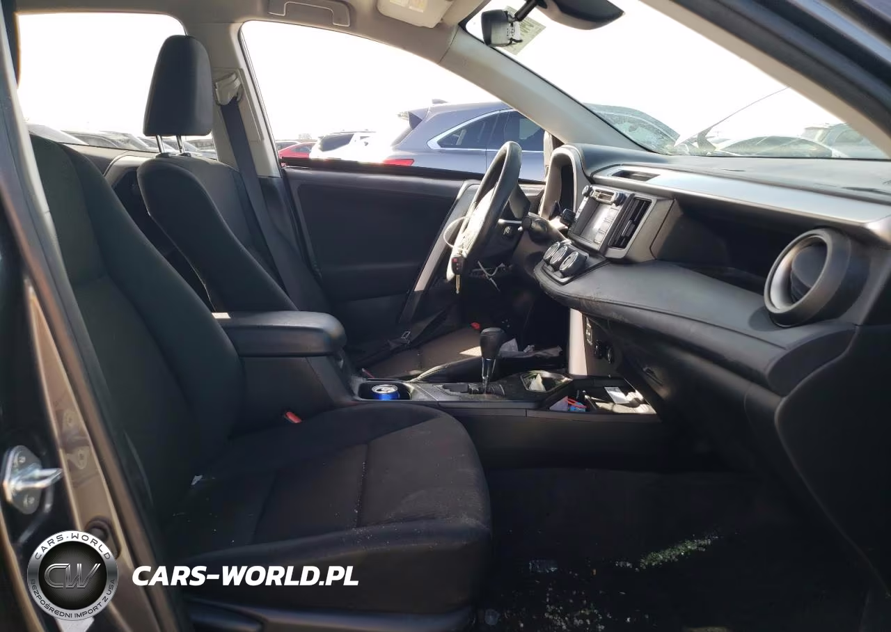2018 Toyota Rav4 Le VIN:JTMZFREV9JJ157438 - 7