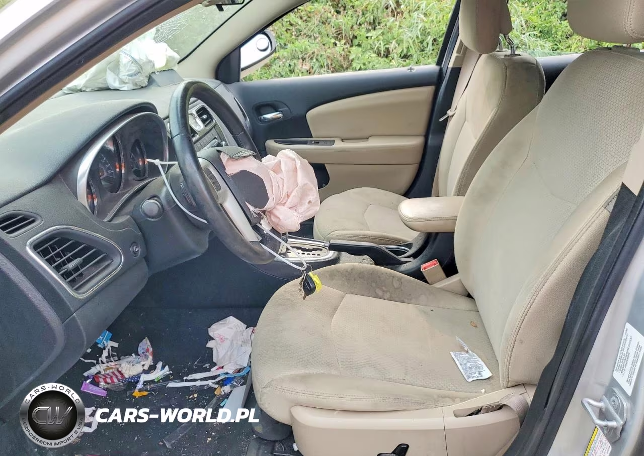 2012 Chrysler 200 Touring VIN:1C3CCBBB3CN152199 - 7