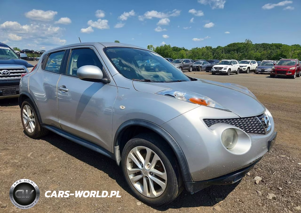 2012 Nissan Juke S VIN:JN8AF5MV2CT105412 - 4