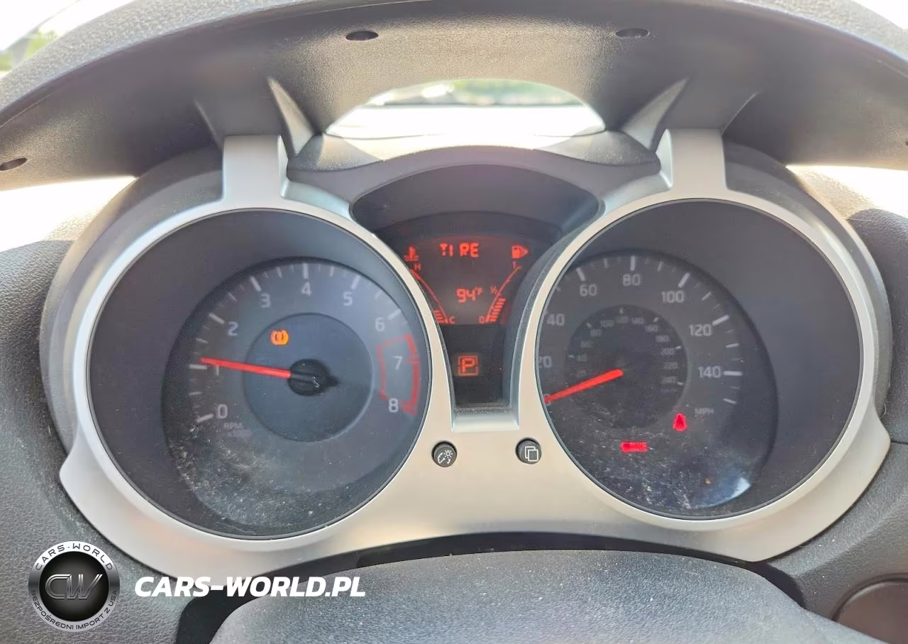 2012 Nissan Juke S VIN:JN8AF5MV2CT105412 - 9