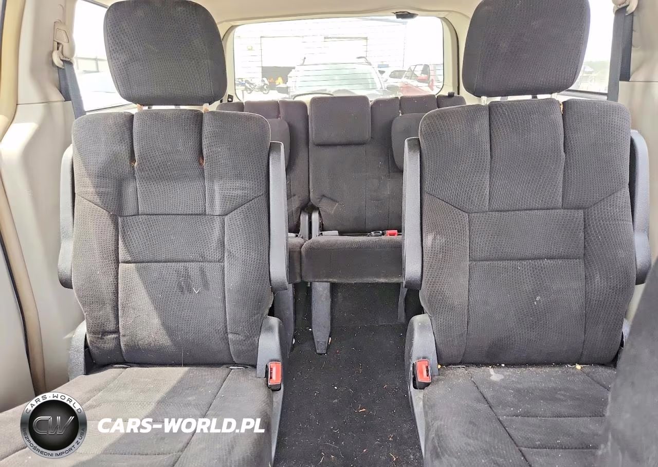 2012 Dodge Grand Caravan Crew VIN:2C4RDGDG2CR110022 - 10