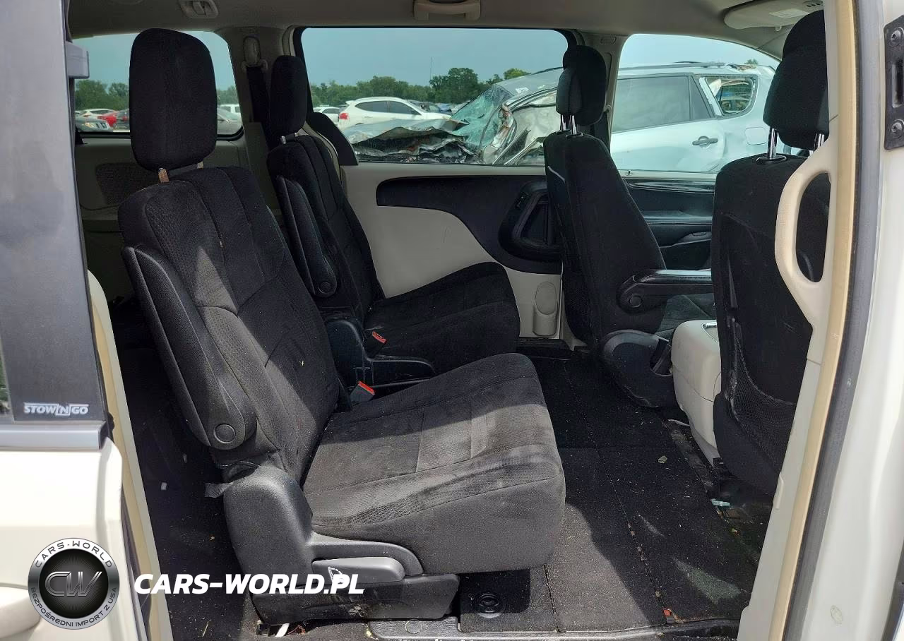 2012 Dodge Grand Caravan Crew VIN:2C4RDGDG2CR110022 - 11