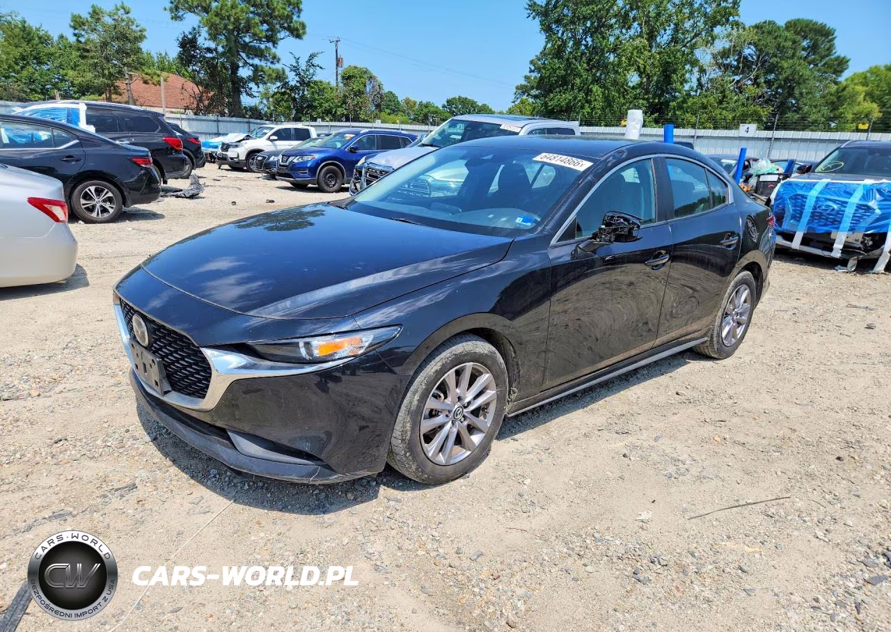 2022 Mazda 3 – zdjęcie 1 z 12