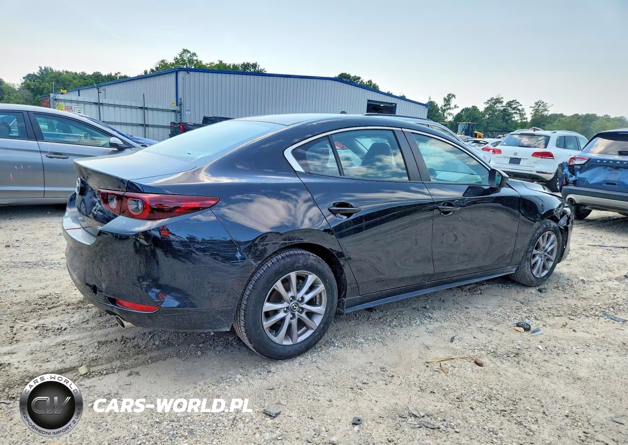 2022 Mazda 3 VIN:3MZBPAA79NM307612 - 3