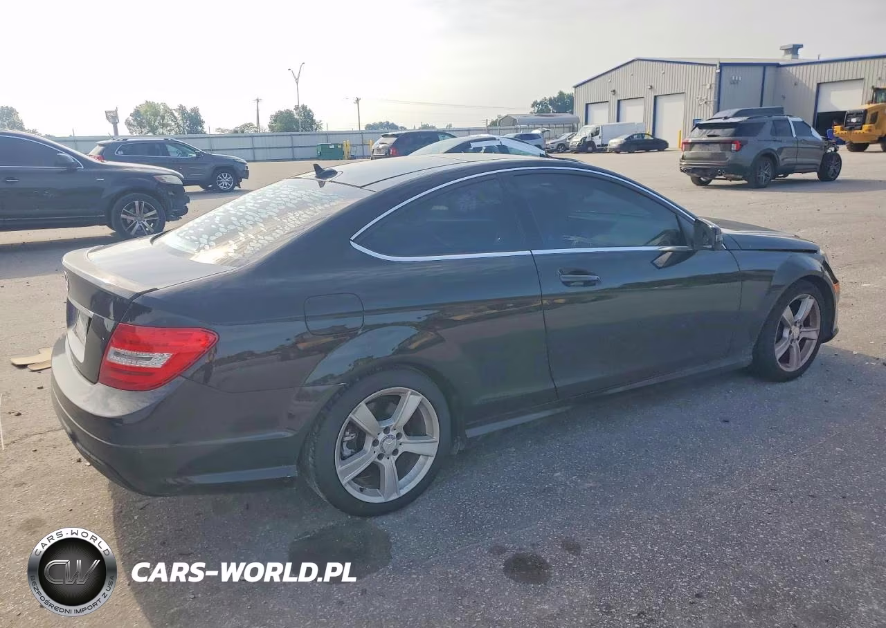 2015 Mercedes-Benz C 250 VIN:WDDGJ4HBXFG368457 - 3
