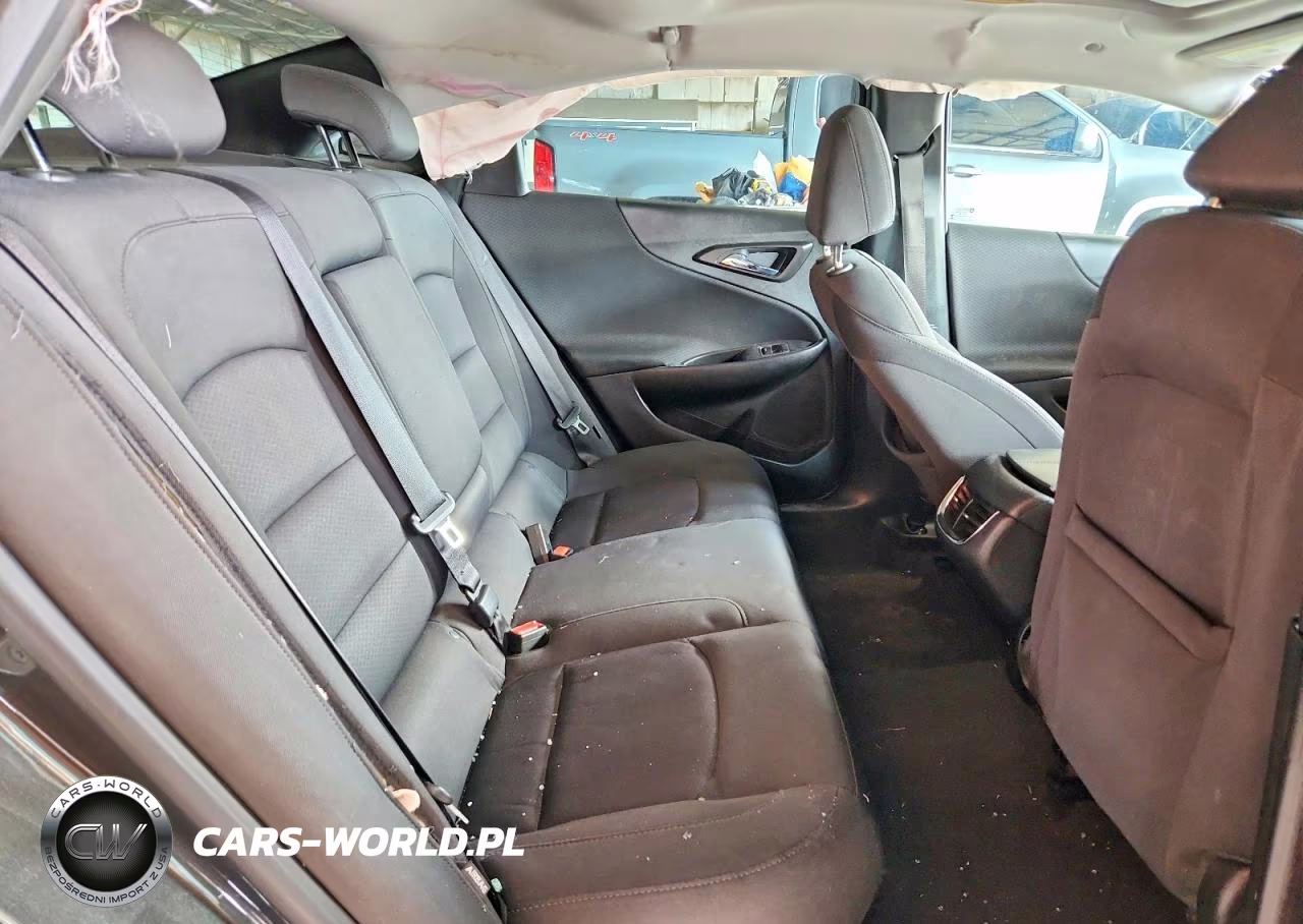 2018 Chevrolet Malibu Lt VIN:1G1ZD5ST8JF124427 - 10