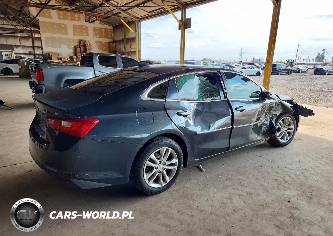 2018 Chevrolet Malibu Lt VIN:1G1ZD5ST8JF124427 - 3
