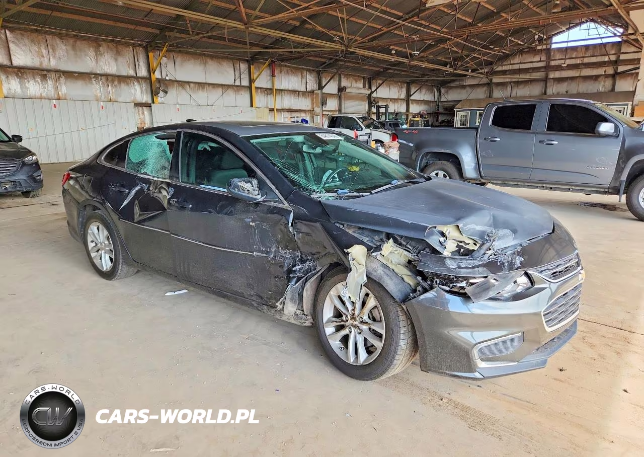2018 Chevrolet Malibu Lt VIN:1G1ZD5ST8JF124427 - 4
