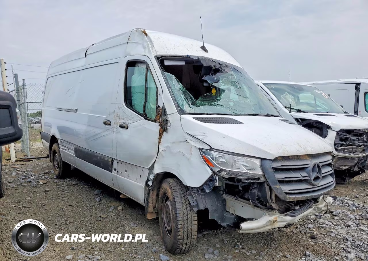 2022 Mercedes-Benz Sprinter 2500 VIN:W1W40CHY9NT086934 - 4