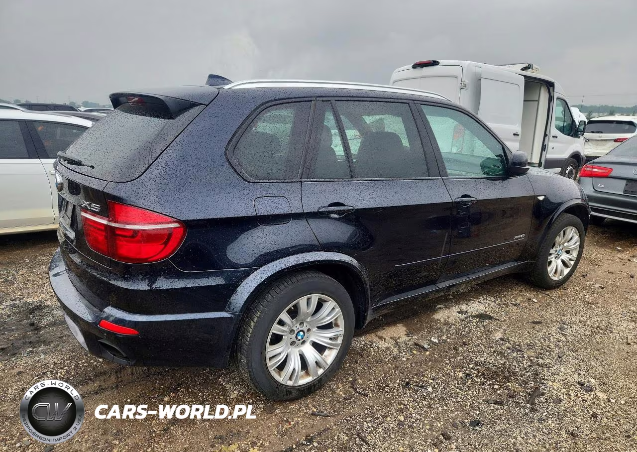 2013 BMW X5 xDrive50I VIN:5UXZV8C5XD0C16265 - 3