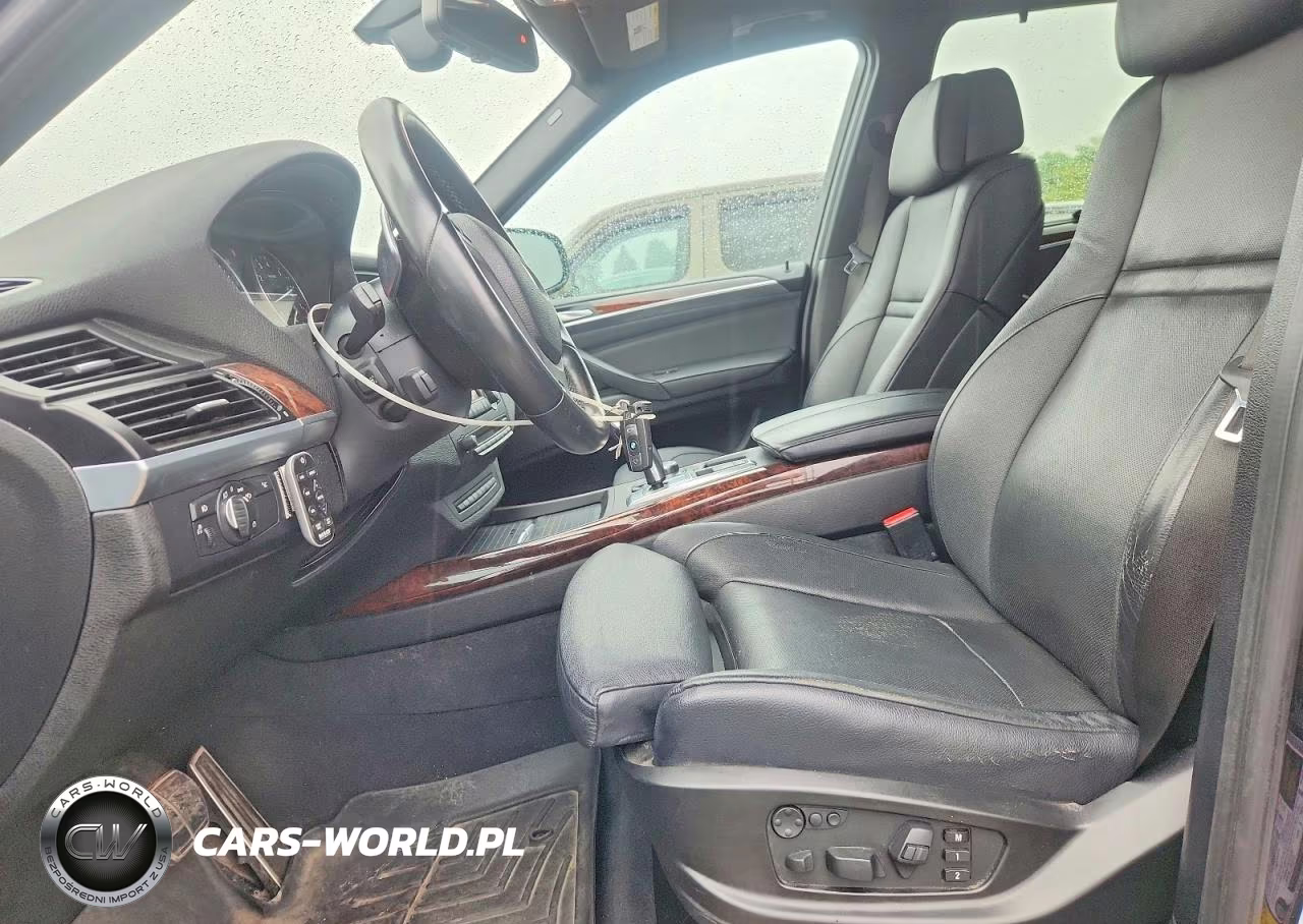 2013 BMW X5 xDrive50I VIN:5UXZV8C5XD0C16265 - 7