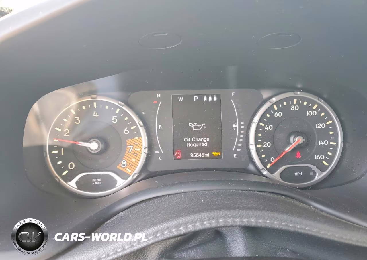 2019 Jeep Renegade Latitude VIN:ZACNJABB1KPK90752 - 9