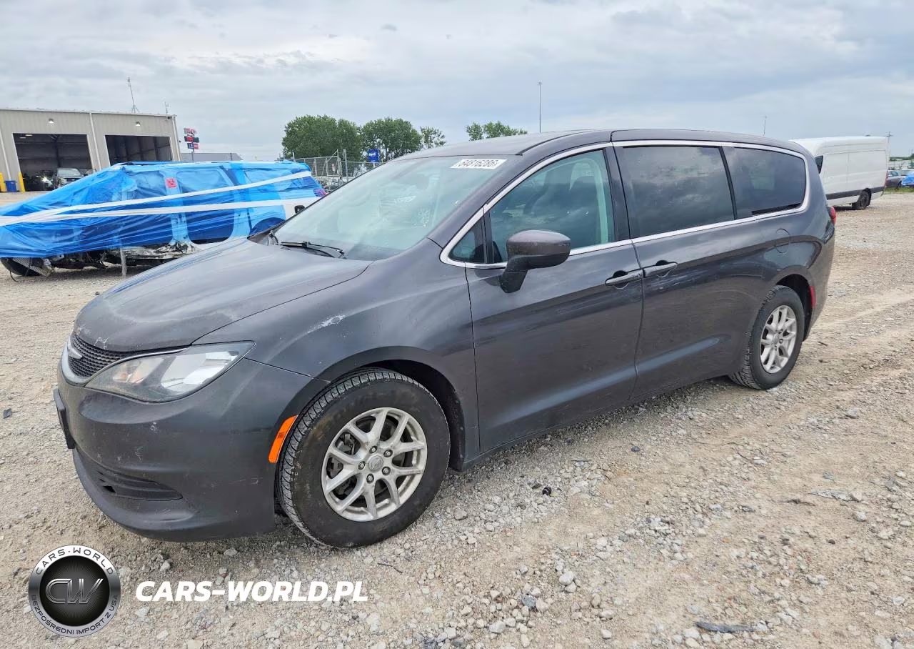 2017 Chrysler Pacifica Lx VIN:2C4RC1CGXHR598922 - 1