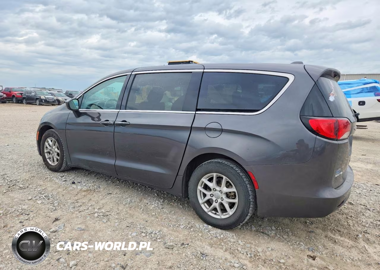 2017 Chrysler Pacifica Lx VIN:2C4RC1CGXHR598922 - 2
