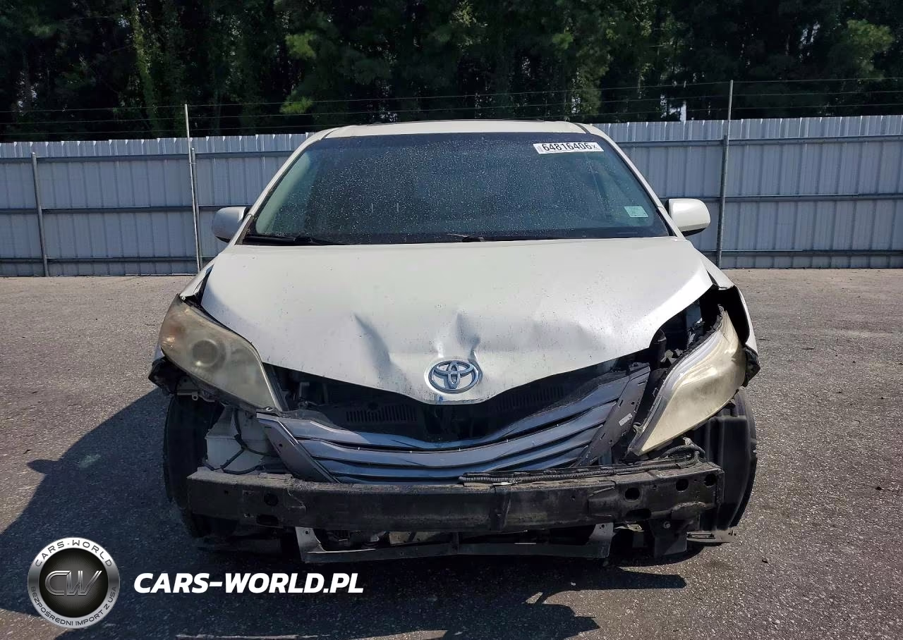 2017 Toyota Sienna Xle 8-Passenger VIN:5TDYZ3DC0HS842165 - 5