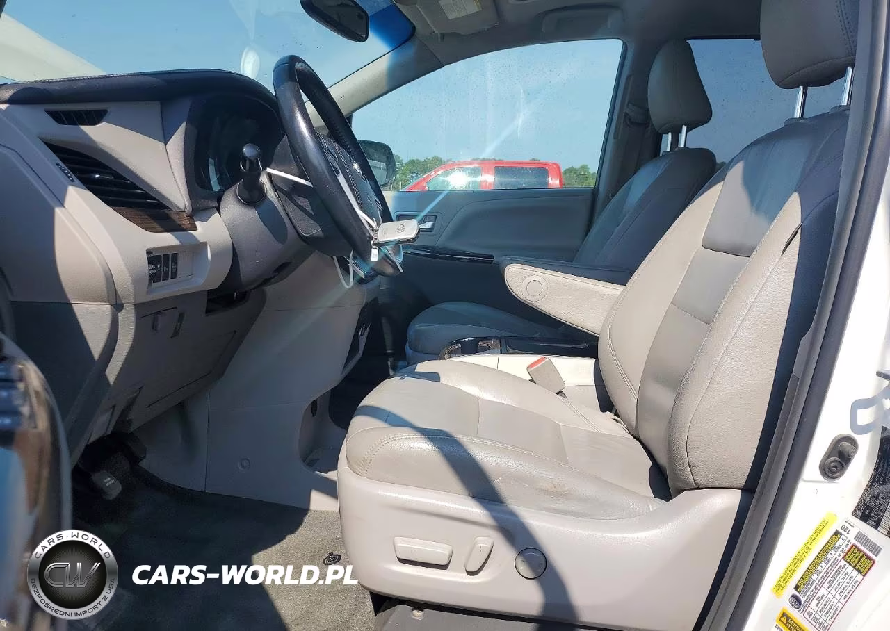 2017 Toyota Sienna Xle 8-Passenger VIN:5TDYZ3DC0HS842165 - 7