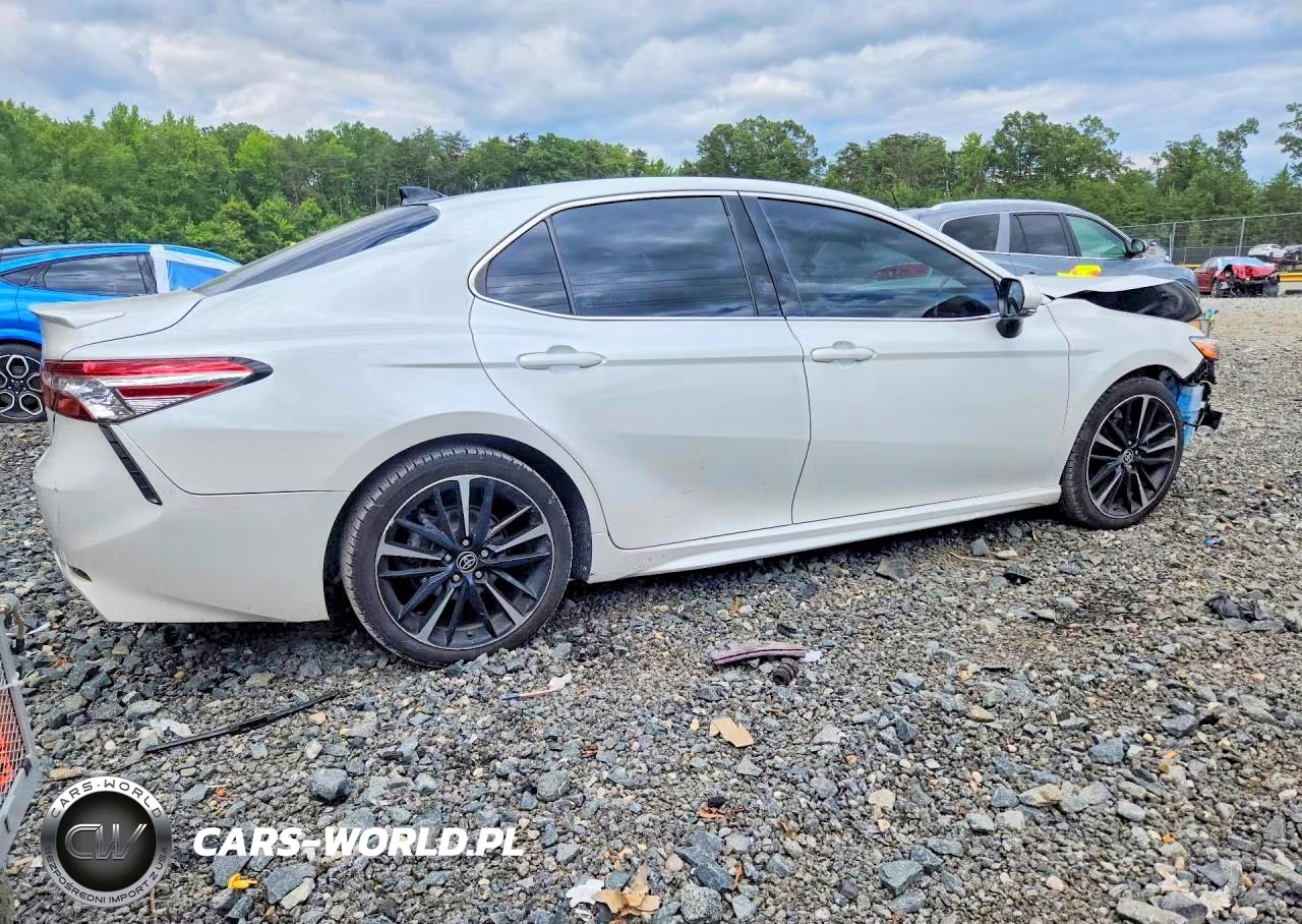 2020 Toyota Camry Xse VIN:4T1K61AK2LU356911 - 3