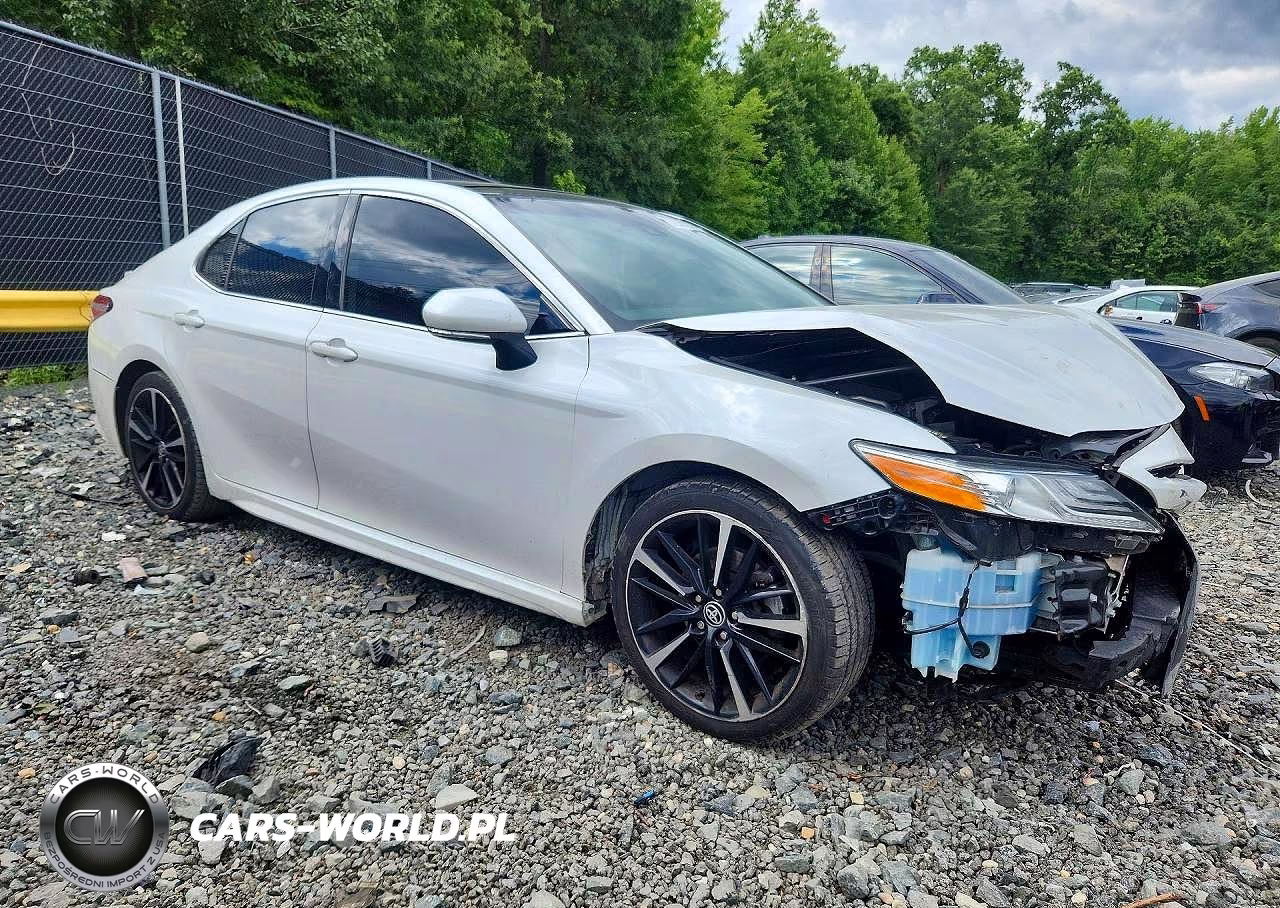 2020 Toyota Camry Xse VIN:4T1K61AK2LU356911 - 4