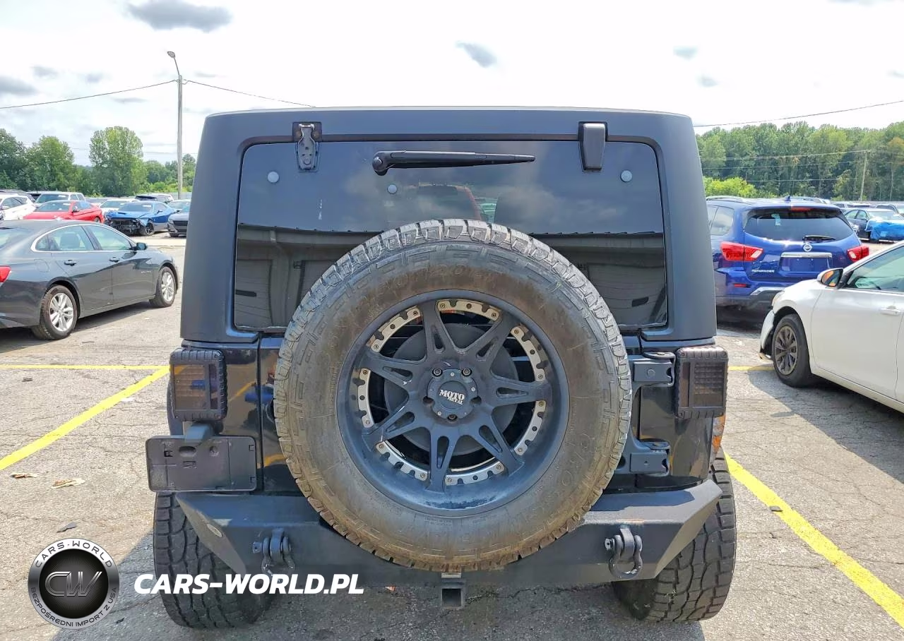 2012 Jeep Wrangler Unlimited Sport VIN:1C4HJWDG4CL114435 - 6