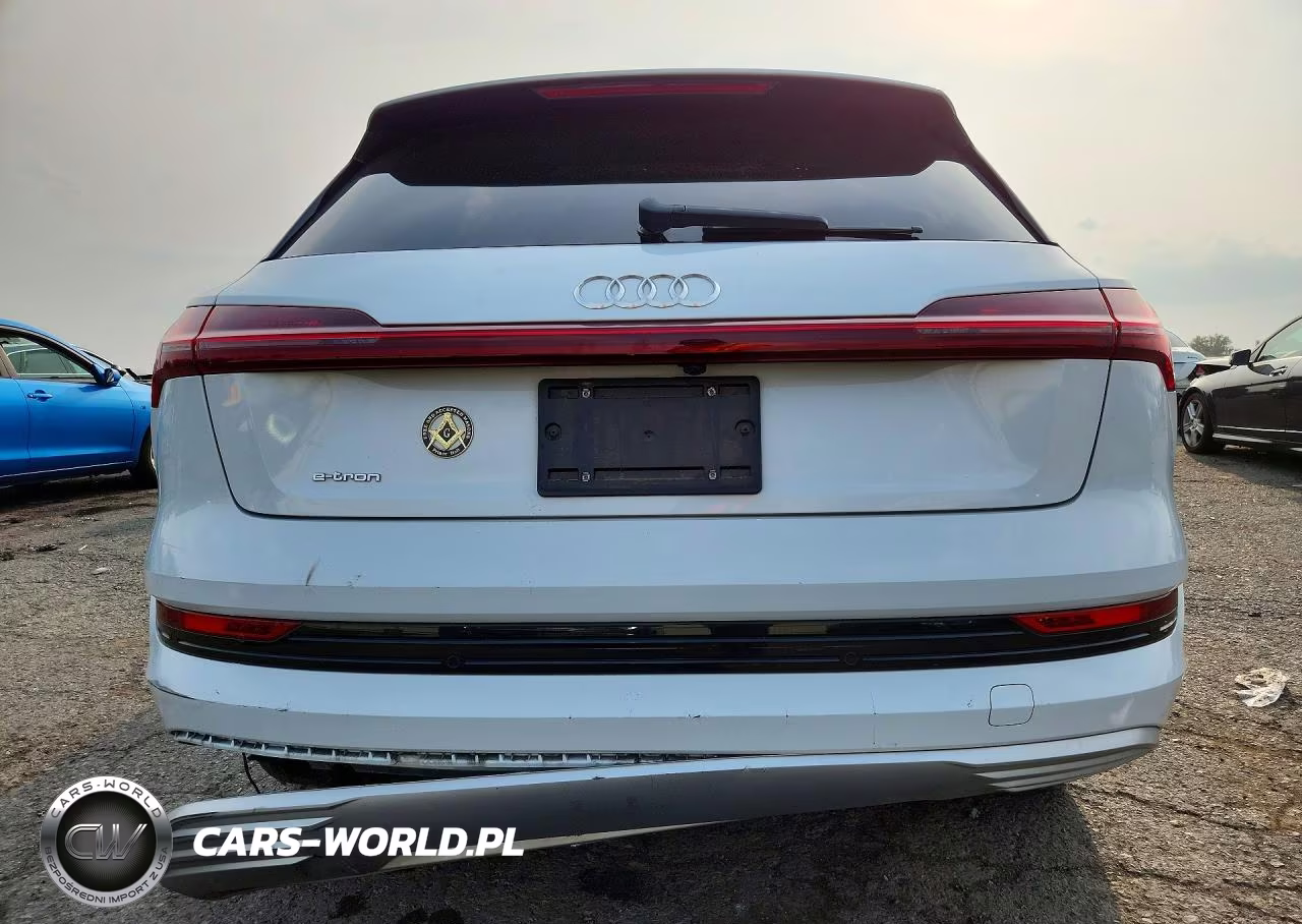 2019 Audi E-Tron Premium Plus VIN:WA1LAAGE3KB022609 - 6