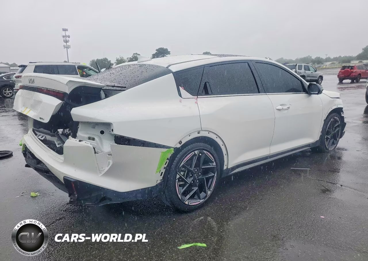 2025 Kia K4 Gt Line VIN:3KPFW4DE9SE193409 - 3